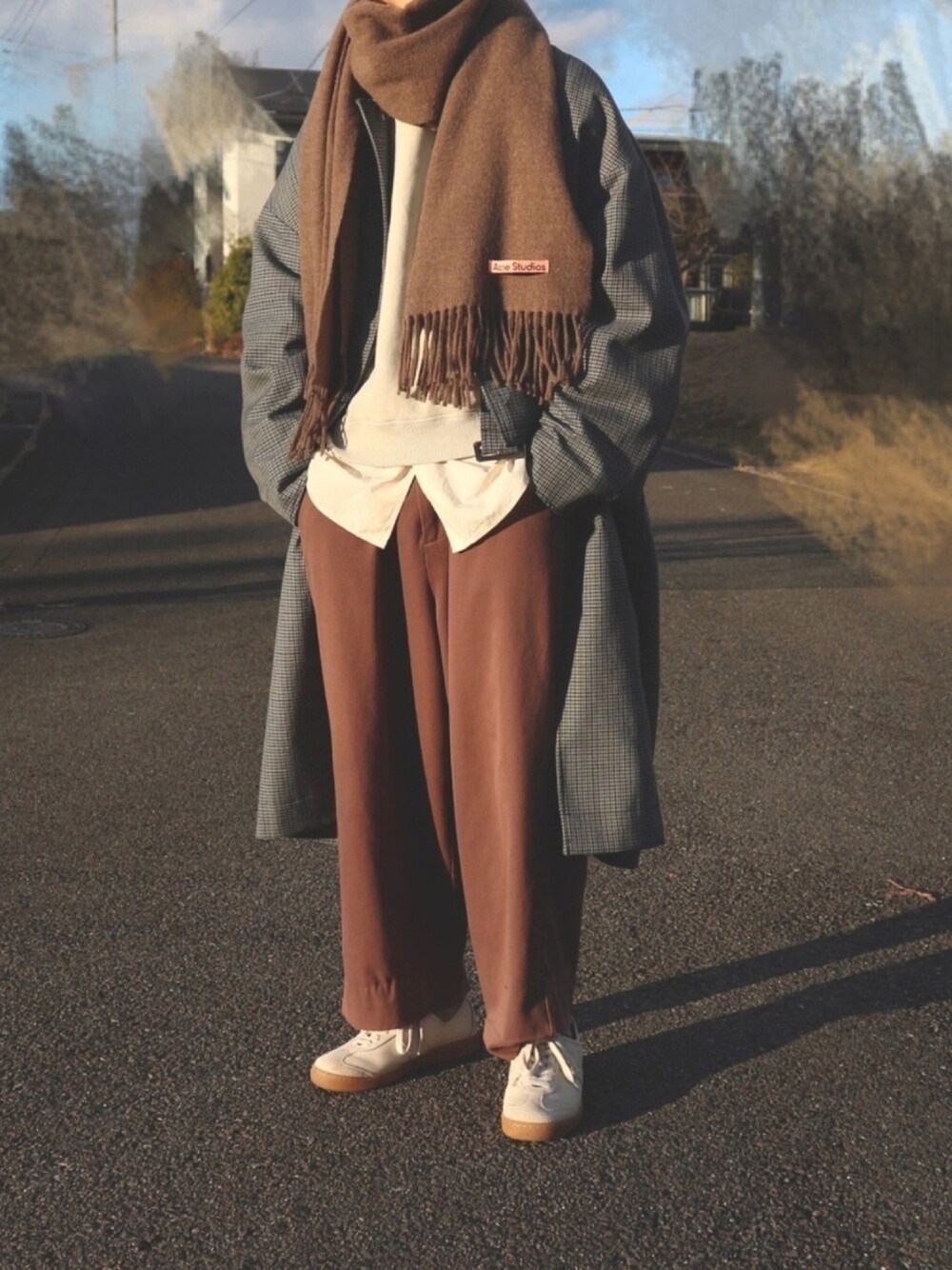 「冬コーデ、オーバーサイズ、キレイめ、お洒落さんとつながりたい、一押しのアウタースタイル、低身長、AcneStudios、yoke、MHL.」｜「YOKEのアイテム（ステンカラーコート、グレー系）」を使った、toiさん（メンズ・166cm）の冬コーディネートの1枚目の写真