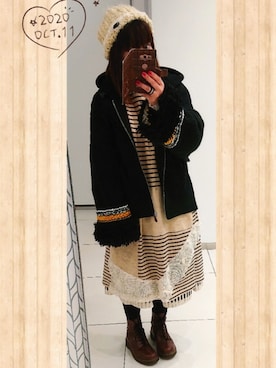 「NIRAME.CO（ニラメッコ）のアイテム（スカート）」を使った、みはるさん（レディース・152cm）の秋コーディネート