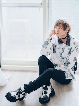 「CIVARIZE（シヴァーライズ）のアイテム（パンツ）」を使った、G-van Liouさん（メンズ・164cm）の秋コーディネート