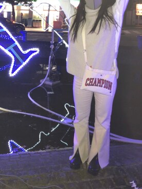 「H&M（エイチ・アンド・エム）のアイテム（ニット/セーター、ベージュ系）」を使った、yako529さん（レディース）の冬コーディネート