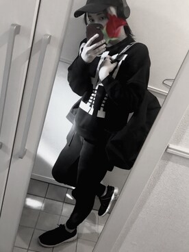 「CECIL McBEE（セシルマクビー）のアイテム（スウェット）」を使った、もちさん（レディース・159cm）の秋コーディネート