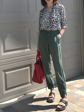 「BALENCIAGA」｜「アイテム（スリッポン）」を使った、rioさん（レディース・157cm）の夏コーディネート
