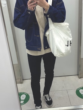「WYM」｜「アイテム（デニムジャケット）」を使った、k a z uさん（メンズ・179cm）の春コーディネート