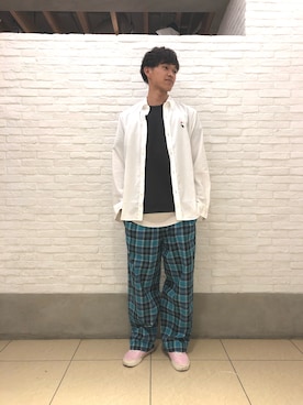 「AlexanderLeeChang（アレキサンダーリーチャン）のアイテム（Tシャツ/カットソー）」を使った、小野　隼ノ介さん（メンズ・178cm）の夏コーディネート
