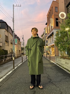 「F/CE. （エフシーイー）のアイテム（ステンカラーコート）」を使った、小野　隼ノ介さん（メンズ・178cm）の夏コーディネート