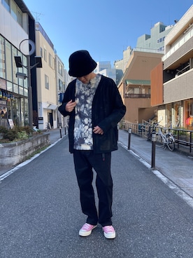 「MANASTASH（マナスタッシュ）のアイテム（ニット/セーター）」を使った、小野　隼ノ介さん（メンズ・178cm）の冬コーディネート