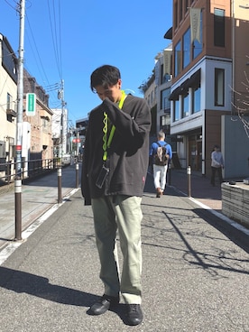 「MANASTASH（マナスタッシュ）のアイテム（PC・スマホグッズ/家電）」を使った、小野　隼ノ介さん（メンズ・178cm）の冬コーディネート