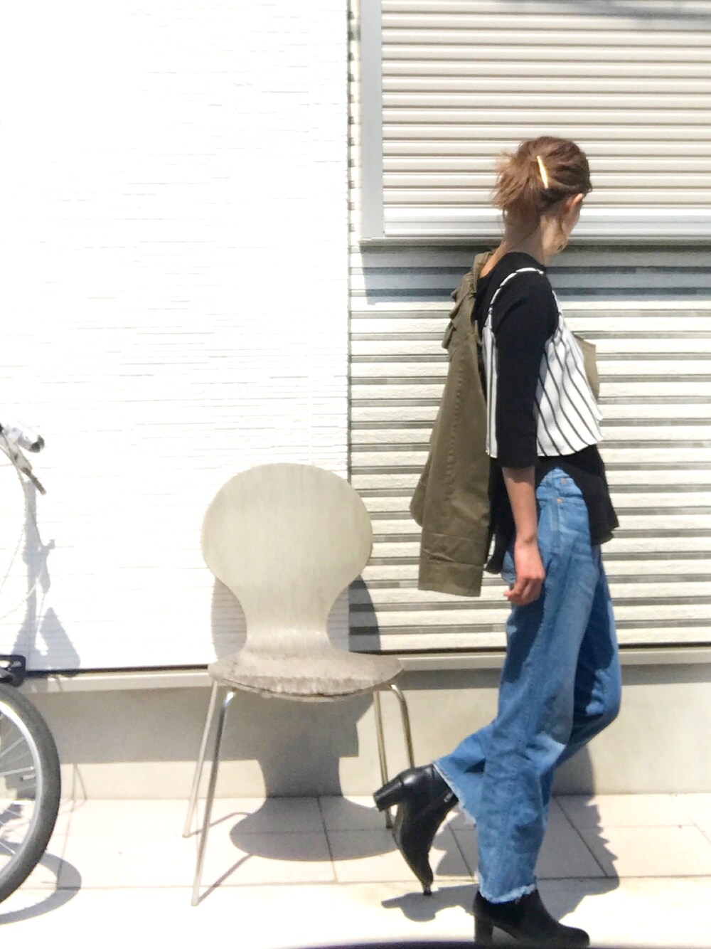 「ZARAのアイテム（キャミソール、ホワイト系）」を使った、MINAIさん（レディース・160cm）の春コーディネートの1枚目の写真
