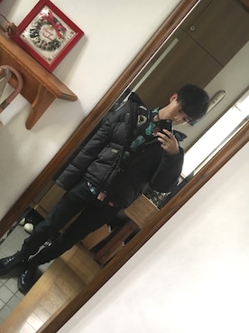 「ストリート服が好き」｜「アイテム（ダウンジャケット/コート）」を使った、こぎさん（メンズ・174cm）の秋コーディネート
