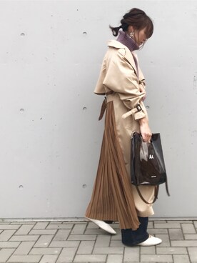 「UNIQLO（ユニクロ）のハイライズワイドストレートジーンズ（デニムパンツ）」を使った、mikaさん（レディース・157cm）の冬コーディネート