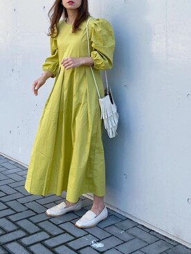 「ピスタチオ」｜「アイテム（ローファー）」を使った、mikaさん（レディース・157cm）の冬コーディネート