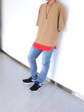 「jiggys shop（ジギーズショップ）のアイテム（デニムパンツ、ブルー系）」を使った、翔さん（メンズ・170cm）の秋コーディネート