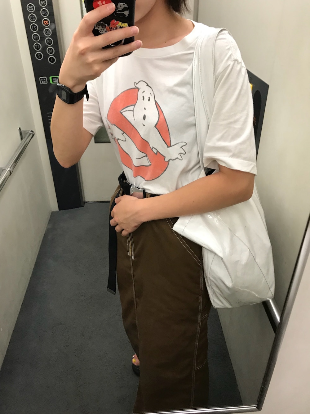 「ゴーストバスターズ」｜「VINTAGEのアイテム（Tシャツ/カットソー、ホワイト系）」を使った、アスカスさん（レディース・162cm）の夏コーディネートの1枚目の写真