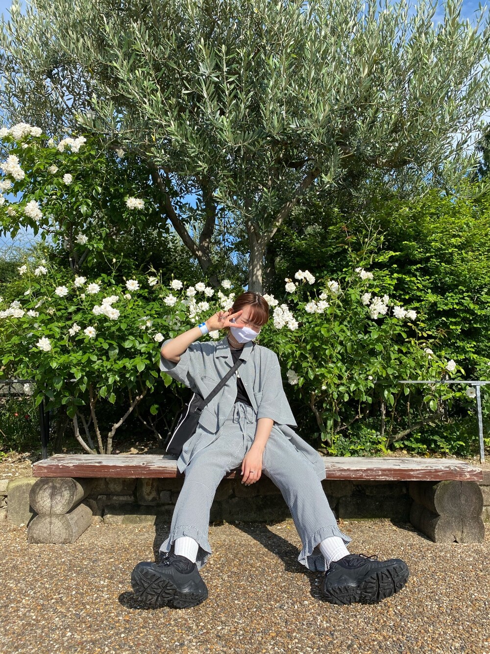 「little sunny bite、セットアップ」｜「Little sunny biteのアイテム（パンツ、ブラック系）」を使った、アスカスさん（レディース・163cm）の夏コーディネートの1枚目の写真