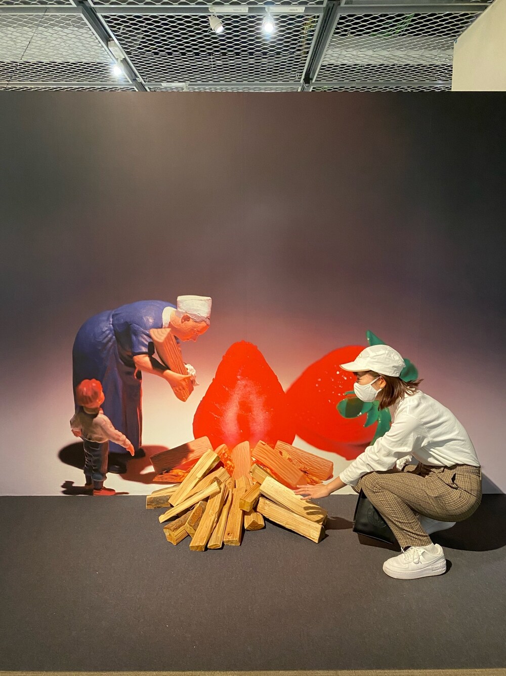 「チャンピオン」｜「Championのアイテム（帽子、ホワイト系）」を使った、アスカスさん（レディース・163cm）の秋コーディネートの1枚目の写真