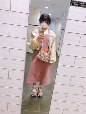 「AS KNOW AS PINKY（アズノゥアズピンキー）のアイテム（オールインワン・サロペット）」を使った、たぴるこさん（レディース・159cm）の秋コーディネート