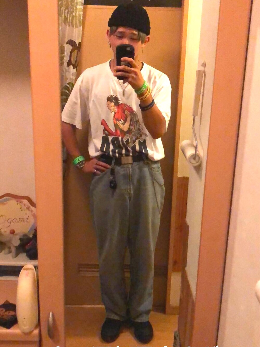 「DIsland、楽しかった、ゆるコーデ、HARE、TOMMY JEANS、NIKE」｜「tommy jeansのアイテム（デニムパンツ、ブルー系）」を使った、にぇさん（メンズ・175cm）の秋コーディネートの1枚目の写真