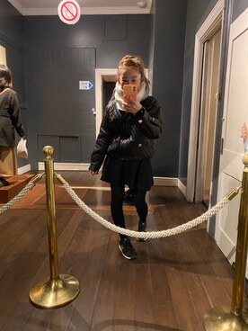 「NEW BALANCE（ニューバランス）のアイテム（スニーカー、ブラック系）」を使った、岡崎   智さん（レディース）の夏コーディネート