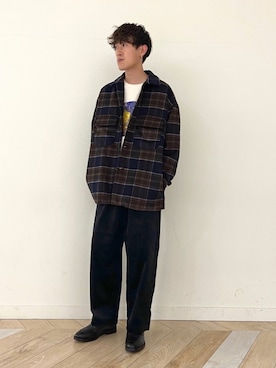 「チェック柄に恋してる」｜「アイテム（その他アウター）」を使った、taiseiさん（メンズ・174cm）の秋コーディネート