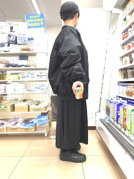 「ディズニーランド」｜「アイテム（MA-1）」を使った、yopeさん（レディース・152cm）の冬コーディネート