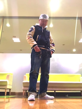 「CUNE（キューン）のアイテム（パンツ）」を使った、hakaseさん（メンズ・169cm）の春コーディネート
