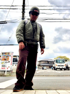 「ワーク」｜「アイテム（MA-1）」を使った、hakaseさん（メンズ・169cm）の春コーディネート