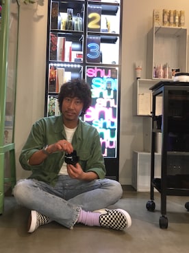 「アイテム（スリッポン、その他）」を使った、Masato IiDaさん（メンズ・178cm）の春コーディネート