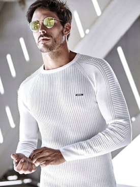 「クルーネックニット」｜【相互】BIN-1 LIMITEDさん（メンズ・170cm）の秋コーディネート