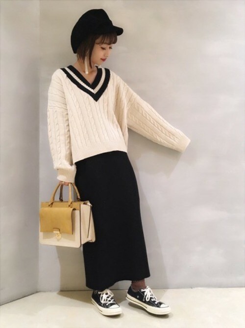 山形真理さんのコーディネート