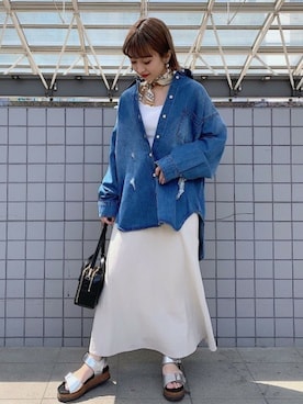 「JEANASIS（ジーナシス）のハコショルダーミニ/830977（ショルダーバッグ）」を使った、山形真理さん（レディース・156cm）の春コーディネート