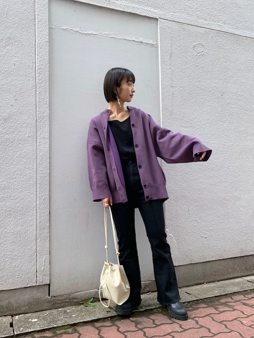 Jeanasis ジーナシス のデニムパンツを使った人気ファッションコーディネート Sciaky