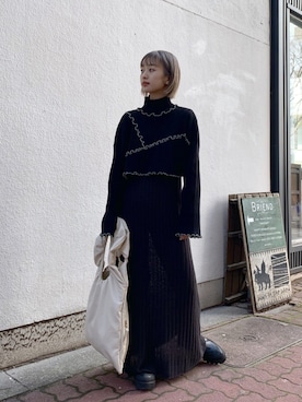 「メロートップス」｜「アイテム（ブーツ）」を使った、山形真理さん（レディース・155cm）の冬コーディネート