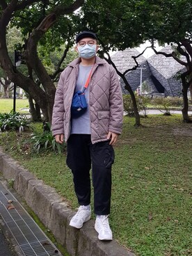 「plain-me（プレインミー）のアイテム（ボディバッグ/ウエストポーチ）」を使った、Brian  🇹🇼🇹🇼🇹🇼さん（メンズ・173cm）の冬コーディネート
