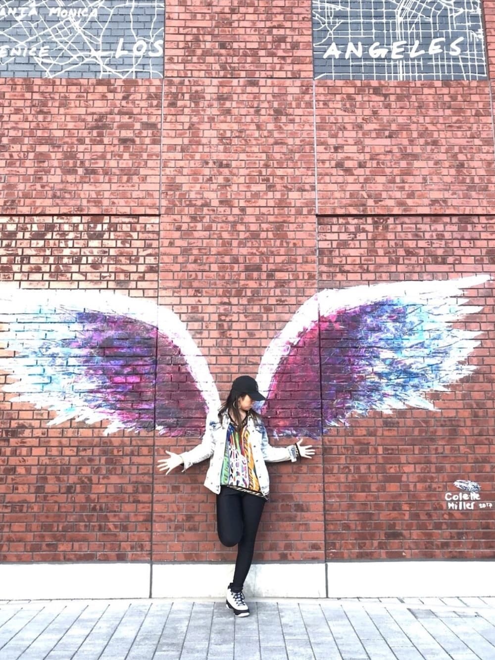 「エンジェルウィング、HIPHOP、street、COOGI、Jordan」｜「COOGIのアイテム（ニット/セーター、その他）」を使った、YUKA EASTさん（レディース・166cm）の冬コーディネートの1枚目の写真