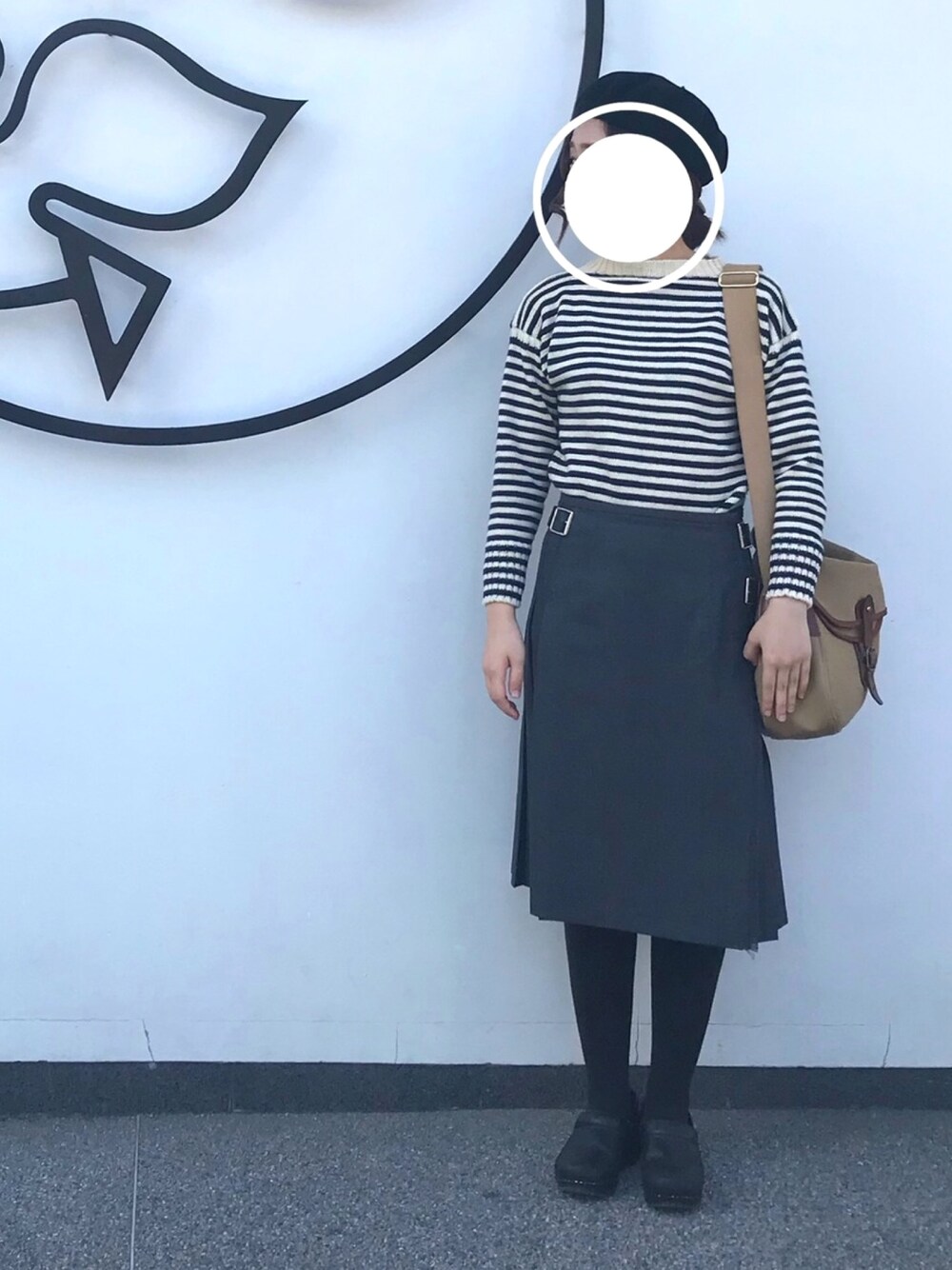 「スカート、ボーダー、オニールオブダブリン、ベレー帽」｜「Le Tricoteurの【Le Tricoteur(ル　トリコチュール)】ガンジーセーター　ST（ニット/セーター、ブルー系）」を使った、ｓａ .さん（レディース・159cm）の冬コーディネートの1枚目の写真