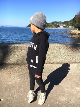「海」｜「アイテム（ニットキャップ/ビーニー）」を使った、dropさん（キッズ・110cm）の秋コーディネート