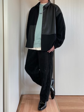 「MB（エムビー）のアイテム（スリッポン）」を使った、wayuさん（メンズ・169cm）の冬コーディネート