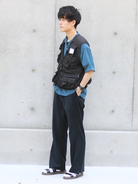 「LANVIN（ランバン）のアイテム（パンツ）」を使った、ひろやさん（メンズ・175cm）の春コーディネート