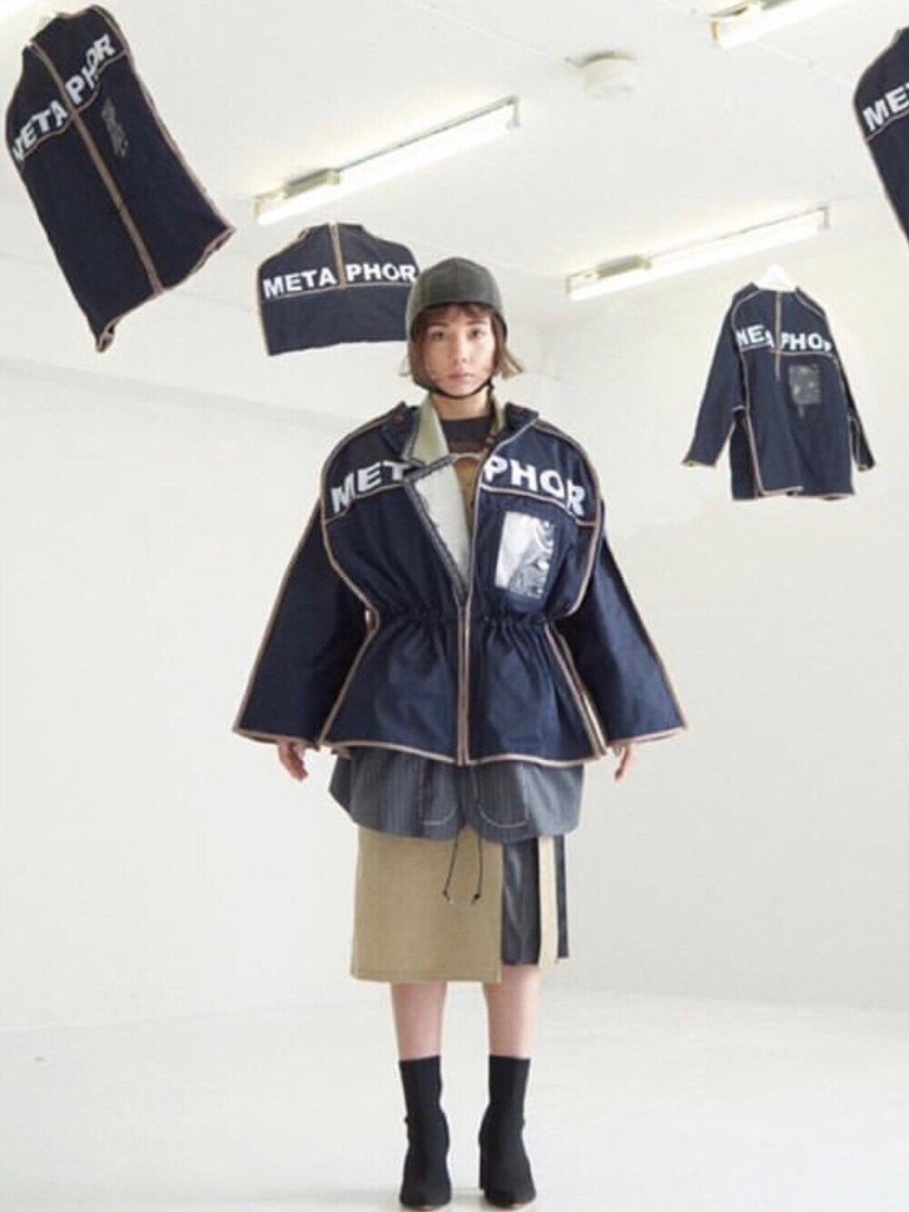 「WOMEN、Metaphor…、仲里依紗、19ss、mode、nylonjapan」｜「Metaphor…のアイテム（その他アウター、その他）」を使った、Metaphor…さん（レディース・160cm）の冬コーディネートの1枚目の写真