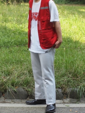 ベストを使った 赤コーデ のメンズ人気ファッションコーディネート Wear