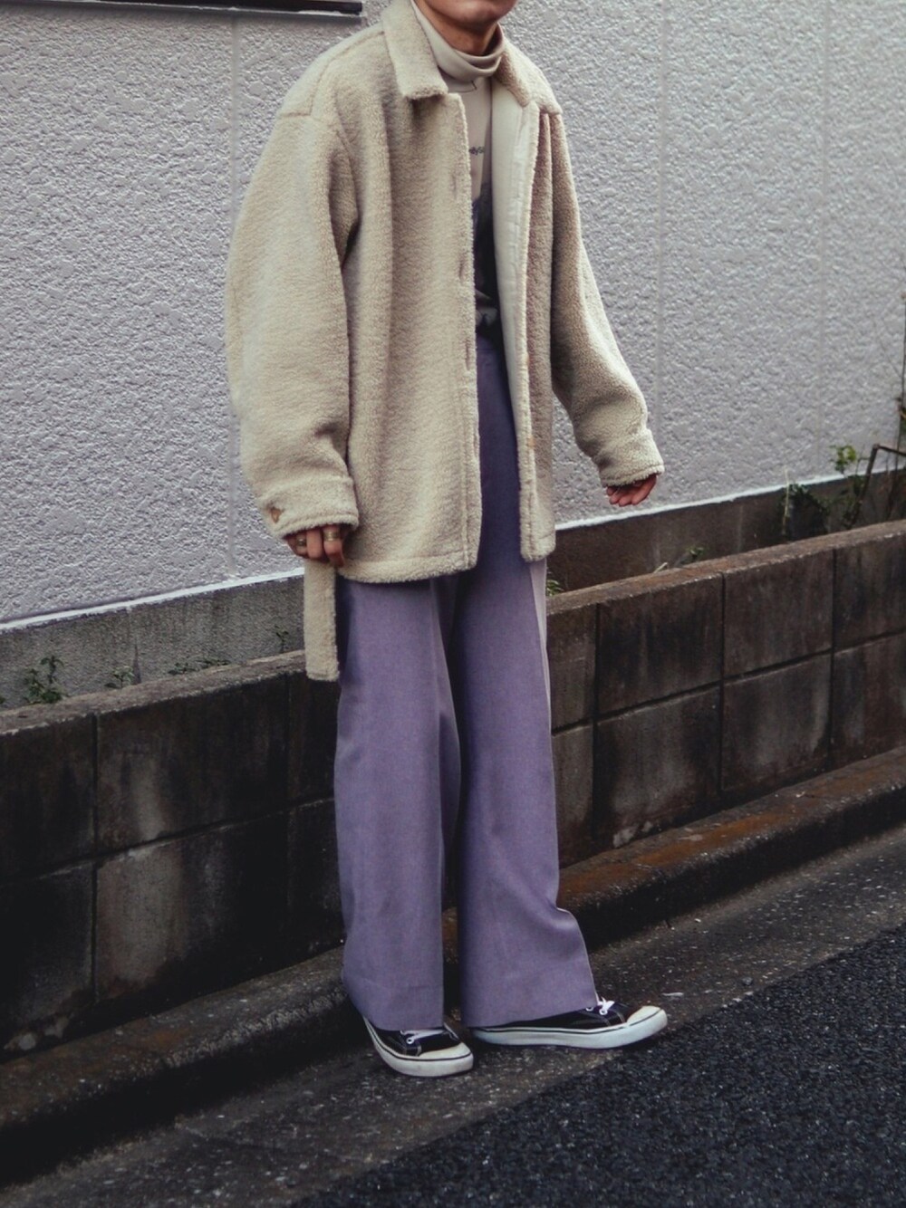 「年末WEAR感謝祭、オーバーサイズ、ボアジャケット、フォローミー、フレアパンツ、いいね、save、フォローお願いします🤑、タートルネック、クリスマスコーデ、韓国ファッション、プチプラ」｜「Needlesのアイテム（パンツ、パープル系）」を使った、yuuichroさん（メンズ・168cm）の冬コーディネートの1枚目の写真