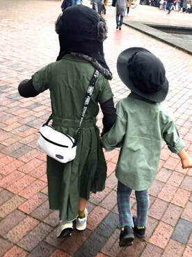 「AZUL by moussy（アズールバイマウジー）のアイテム（ワンピース/ドレス）」を使った、Bondstieさん（キッズ・120cm）の秋コーディネート