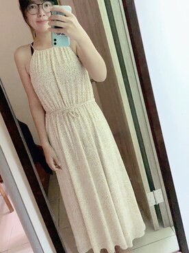 「H&M（エイチ・アンド・エム）のアイテム（ジャンパースカート）」を使った、Evans さん（レディース・170cm）の秋コーディネート
