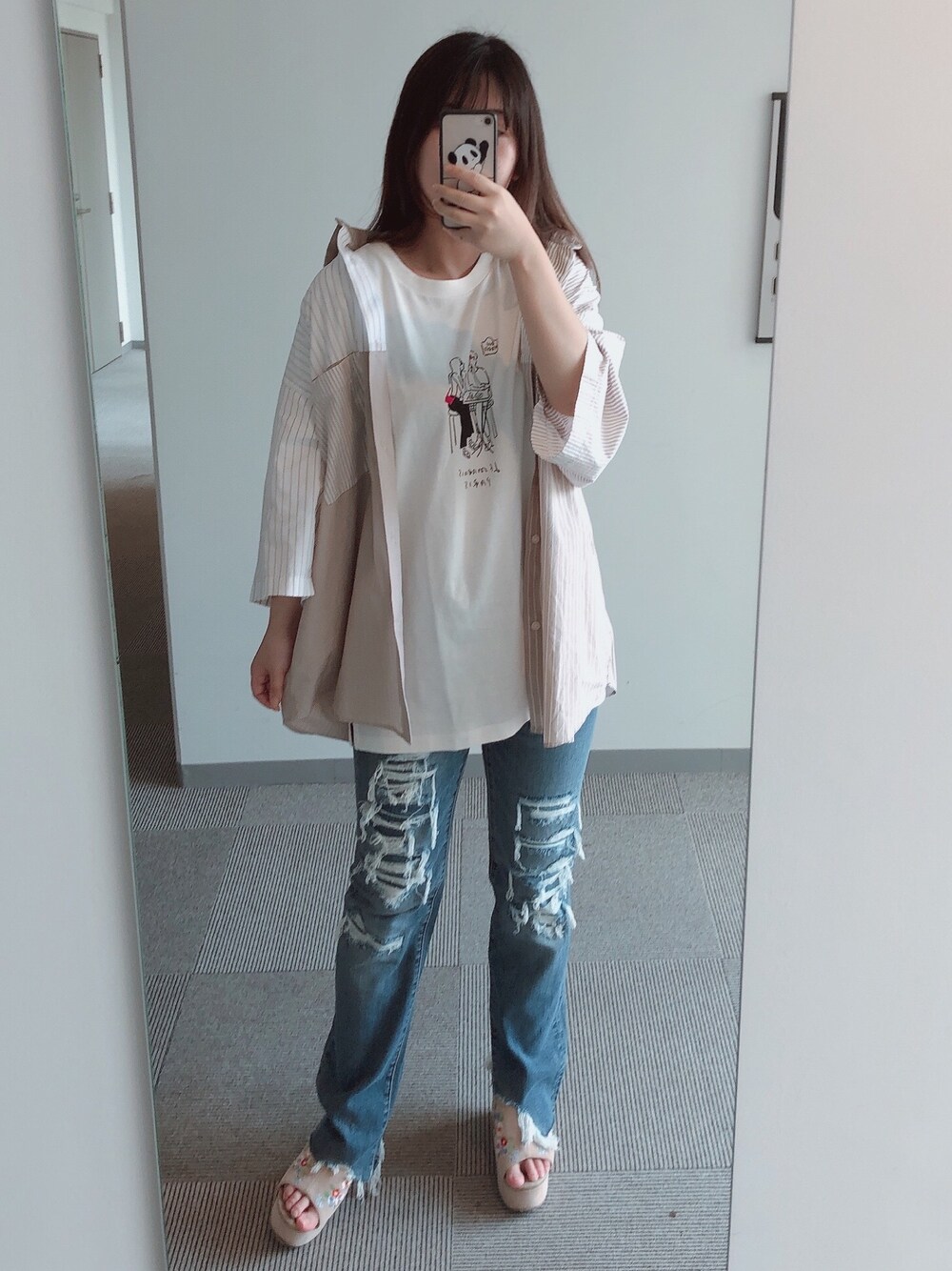 「プリントT、Tシャツ、オーバーサイズ、メンズライク、GU、グラニフ、おしゃれさんと繋がりたい、低身長、サンダル」｜「Design Tshirts Store graniphのアイテム（Tシャツ/カットソー、ホワイト系）」を使った、momoKoさん（レディース・150cm）の夏コーディネートの1枚目の写真