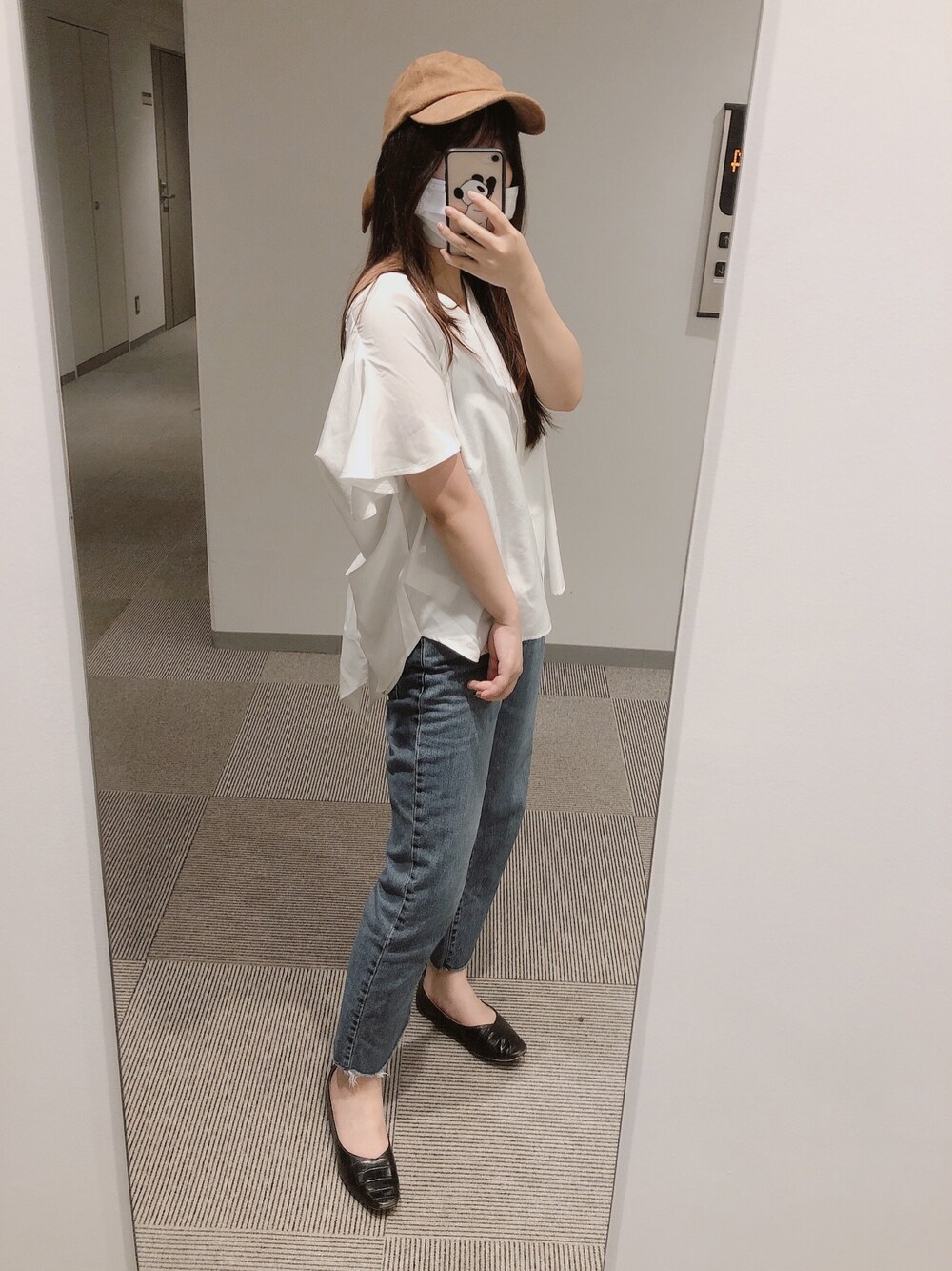 「楽チンコーデ、レトロガール、白シャツ、おしゃれさんと繋がりたい、パンツスタイル、シンプル、夏」｜「RETRO GIRLのアイテム（シャツ/ブラウス、ホワイト系）」を使った、momoKoさん（レディース・150cm）の夏コーディネートの1枚目の写真