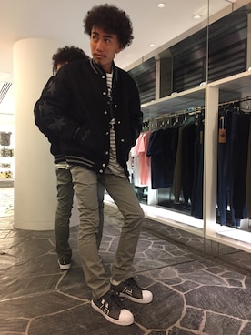 「Bape」｜「アイテム（ミリタリージャケット）」を使った、三溝 嵐さん（メンズ・172cm）の秋コーディネート