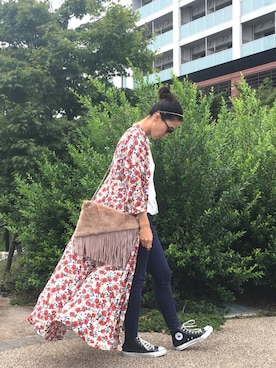 「アイテム（ヘアアクセサリー）」を使った、JUNKOさん（レディース・168cm）の秋コーディネート