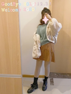 「Supreme.La.La.（シュープリームララ）のアイテム（トップス）」を使った、リュテさん（レディース・158cm）の冬コーディネート