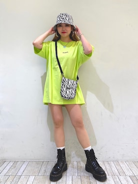 「アイテム（ネックレス）」を使った、ハ ルさん（レディース・158cm）の夏コーディネート