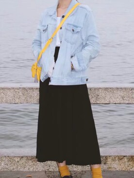 「PULL&BEAR（プルアンドベア）のアイテム（デニムジャケット）」を使った、一隻十九年さん（レディース・158cm）の夏コーディネート
